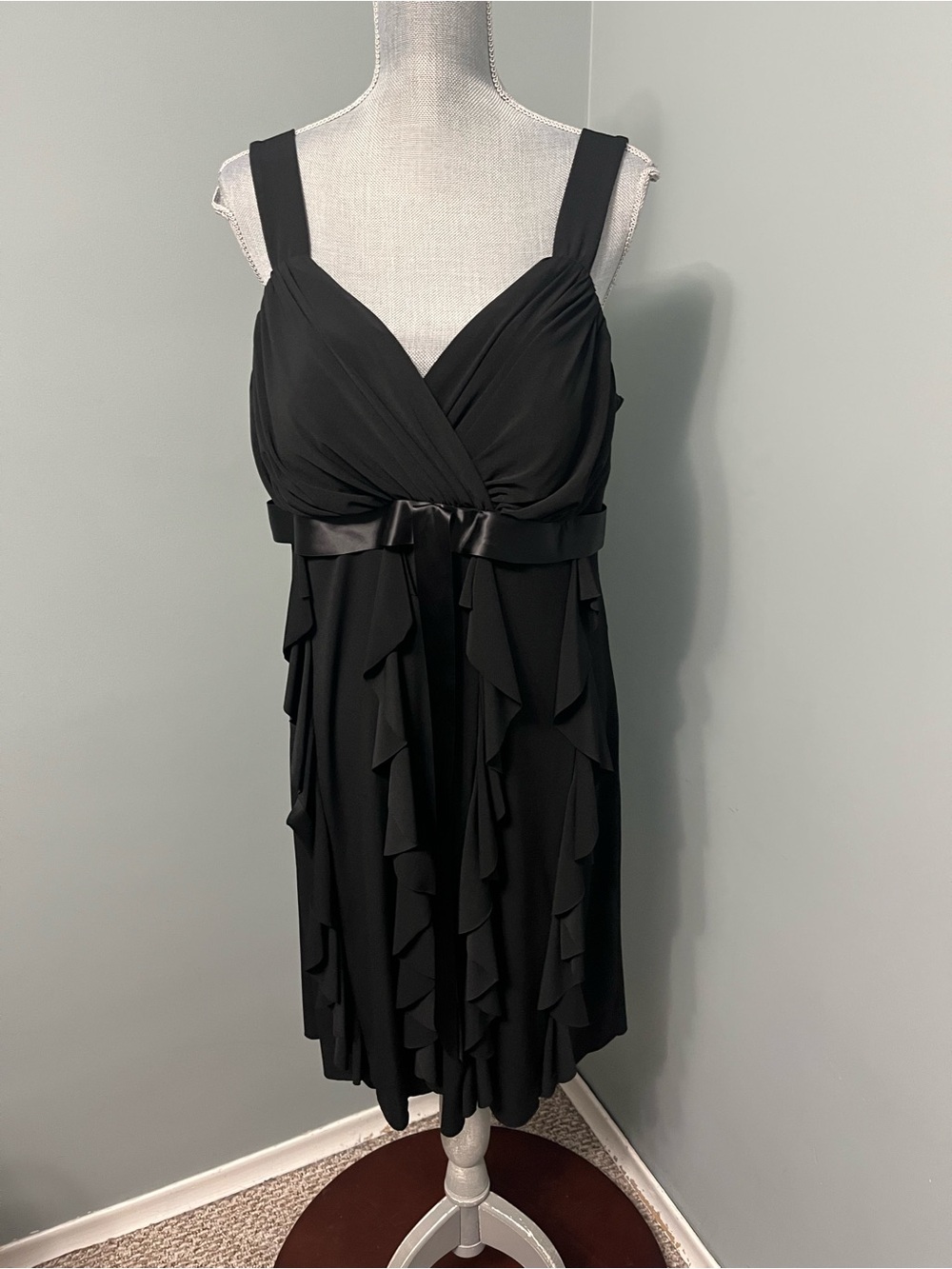 ADDITIONELLE Penningtons horizontal ruffle cocktail dress women’s size 1X penn